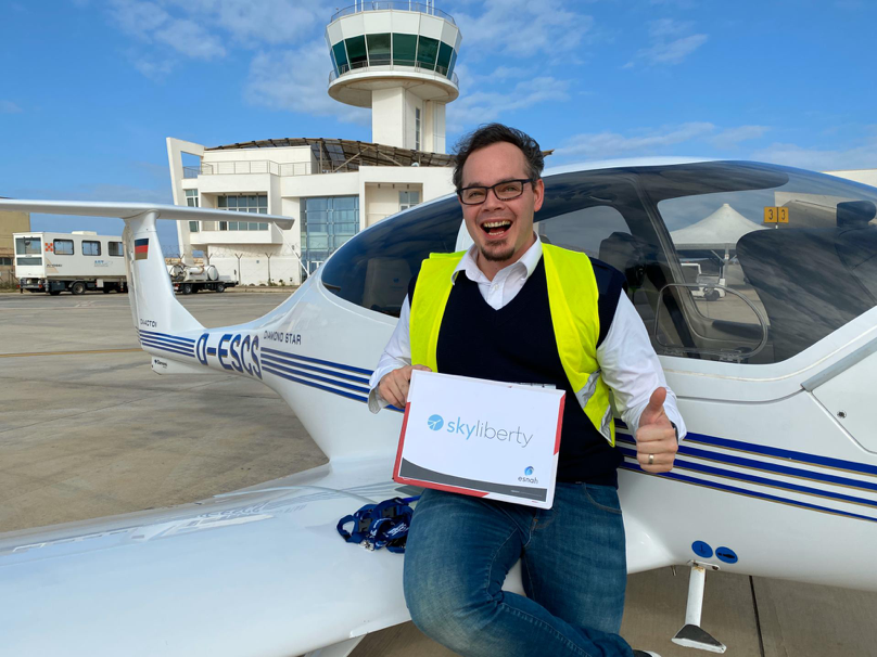 Nicolas Hanse, CEO of ESNAH, celebrates delivery of the first commercial SkyLink system.  Photo Credit: Arnaud Runge.